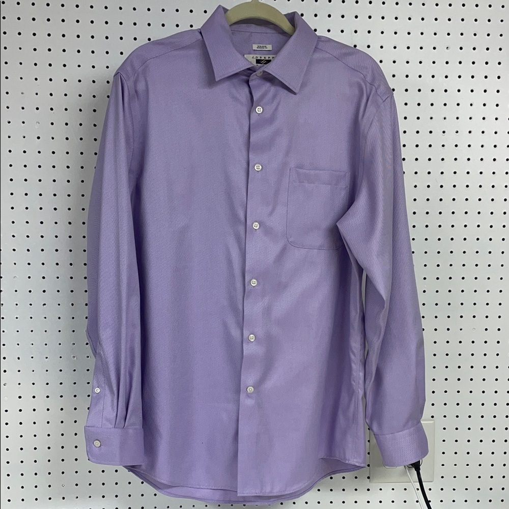 Joseph Abboud Non-Iron Modern Fit Button Down Lavender Shirt. 16 1/2 34/35